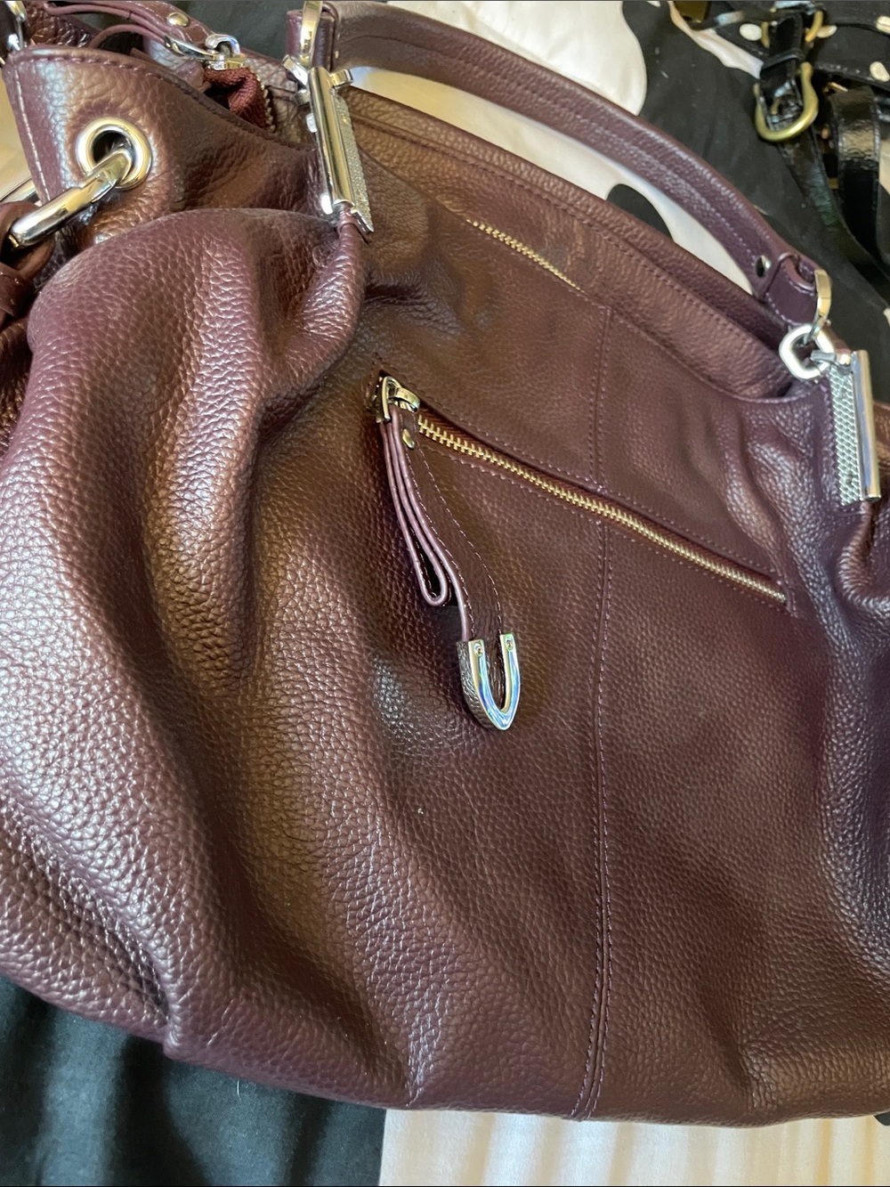 Pebbled Leather Shoulder Bag in Deep Plum - Picture 4 of 7